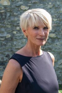 Mme CLAVEL Catherine